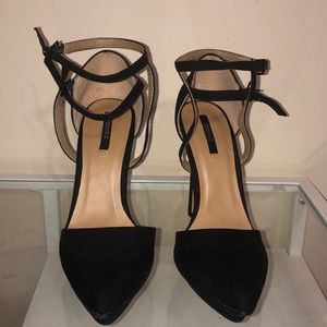 Double Ankle Strap Pumps Size 7